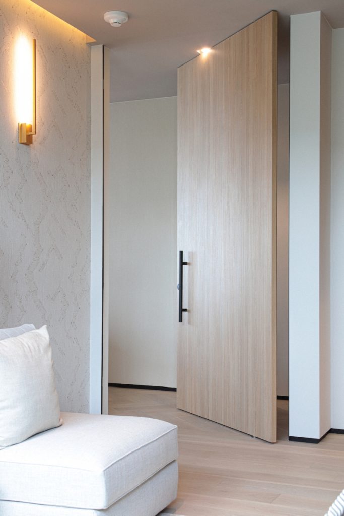 Modern Interior Doors | Custom Swing, Pocket, Pivot and Sliding